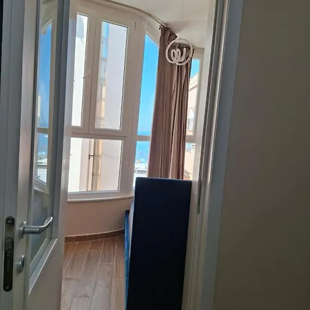 Dio Lejlighed Durrës